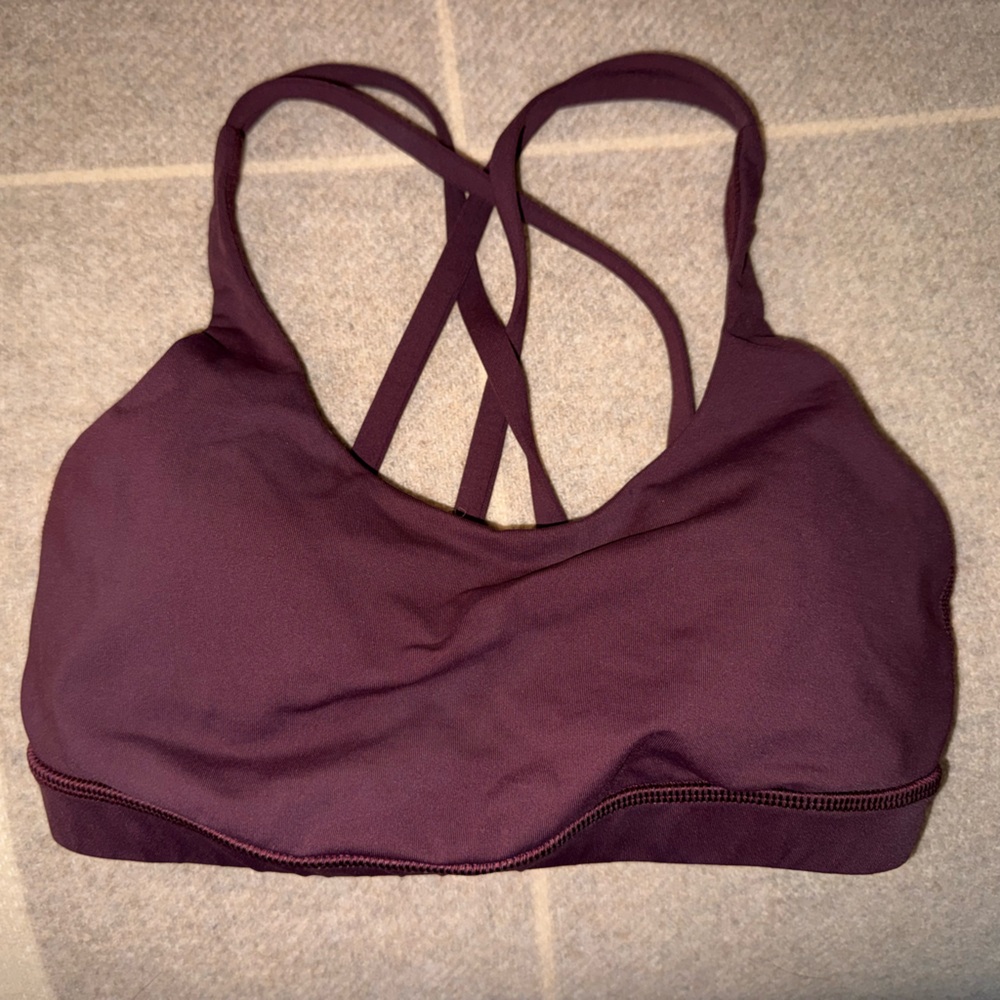 Lululemon ENERGY Plum Women's Bra Cross-strap - Size 4 - new without tags